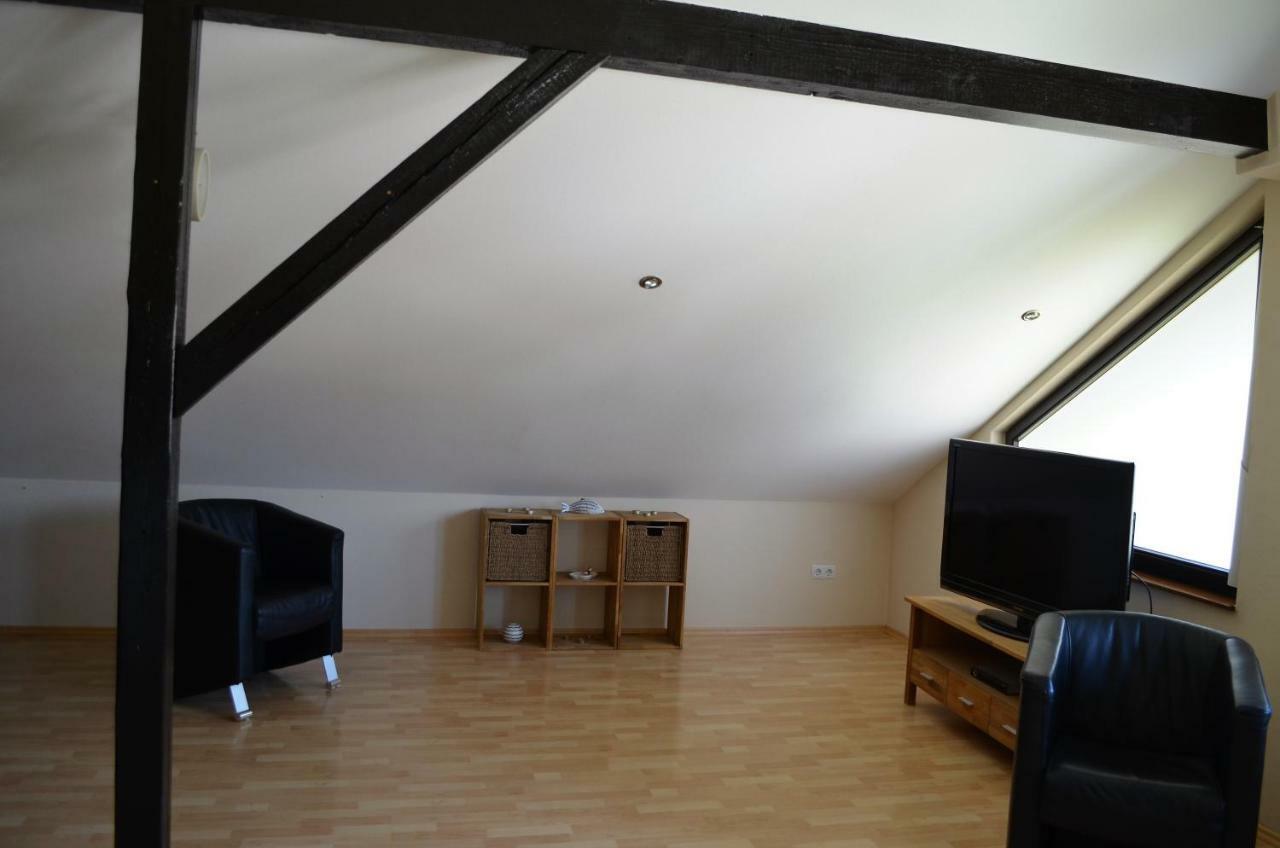 דירות Brucktal Beim Hooch "Schindelloft" מראה חיצוני תמונה