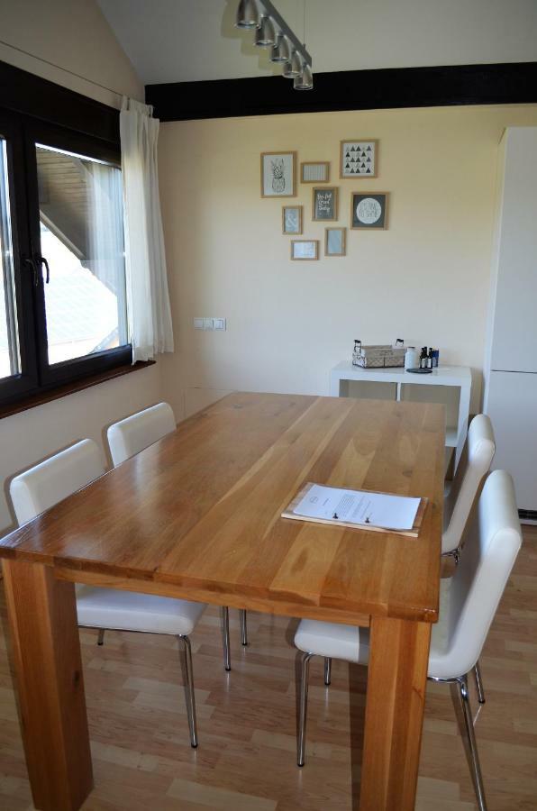דירות Brucktal Beim Hooch "Schindelloft" מראה חיצוני תמונה